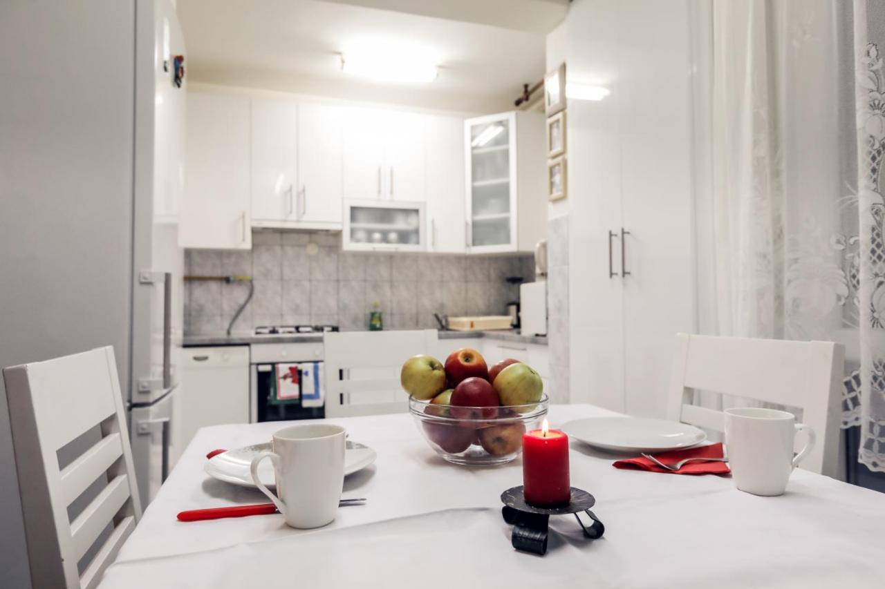 Sobe Pavica Apartment Ilok Bagian luar foto
